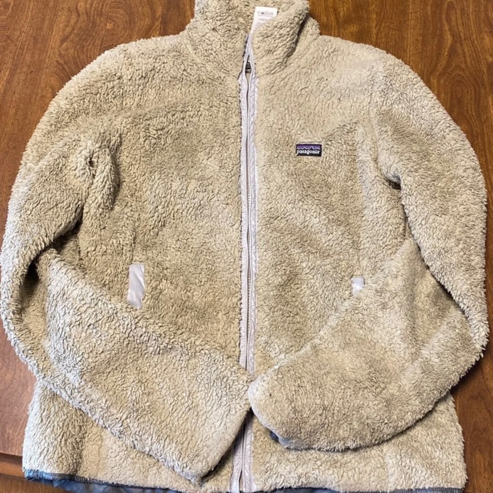 Patagonia Los Gatos Sweater. Just don’t wear enough bc I live in FL.